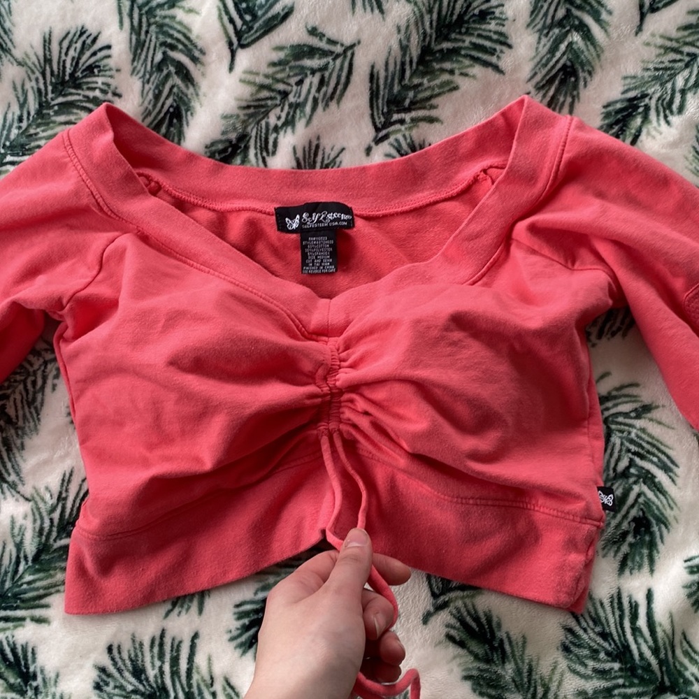 Short sleeve pink crop top, cute and unique